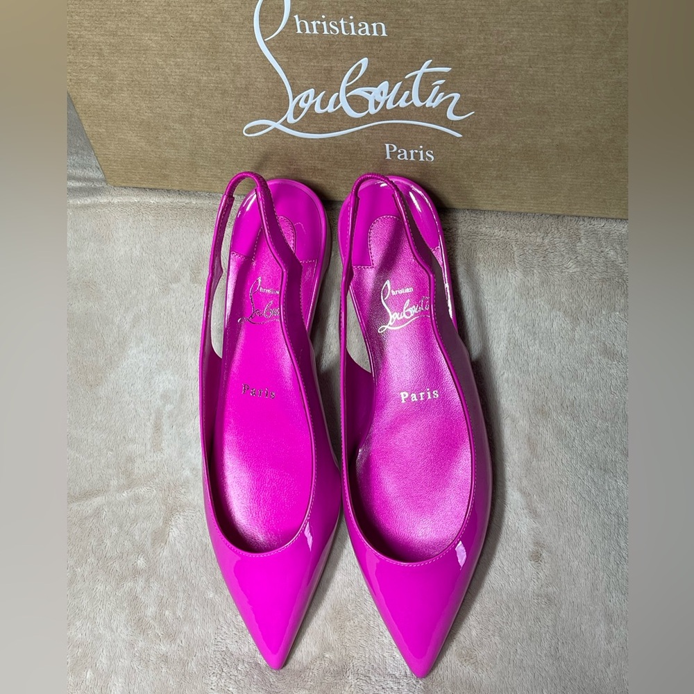 Christian Louboutin HOT CHICKITA FLATS
